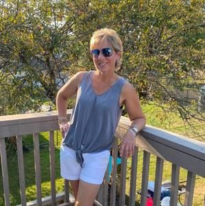 Meet your Posher, Jeanette